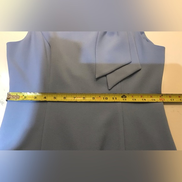 Dress - Picture 6 of 8